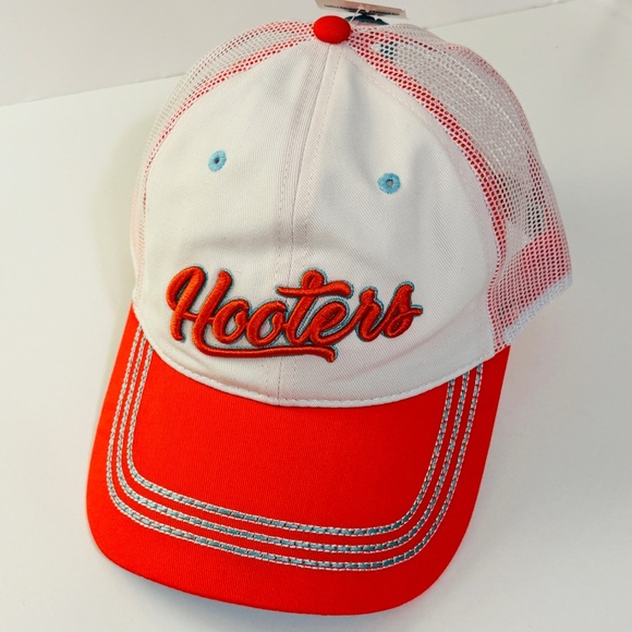 HOOTERS Cursive Design Stripe Ponytail Mesh Baseball Cap Hat NWT - Picture 13 of 15